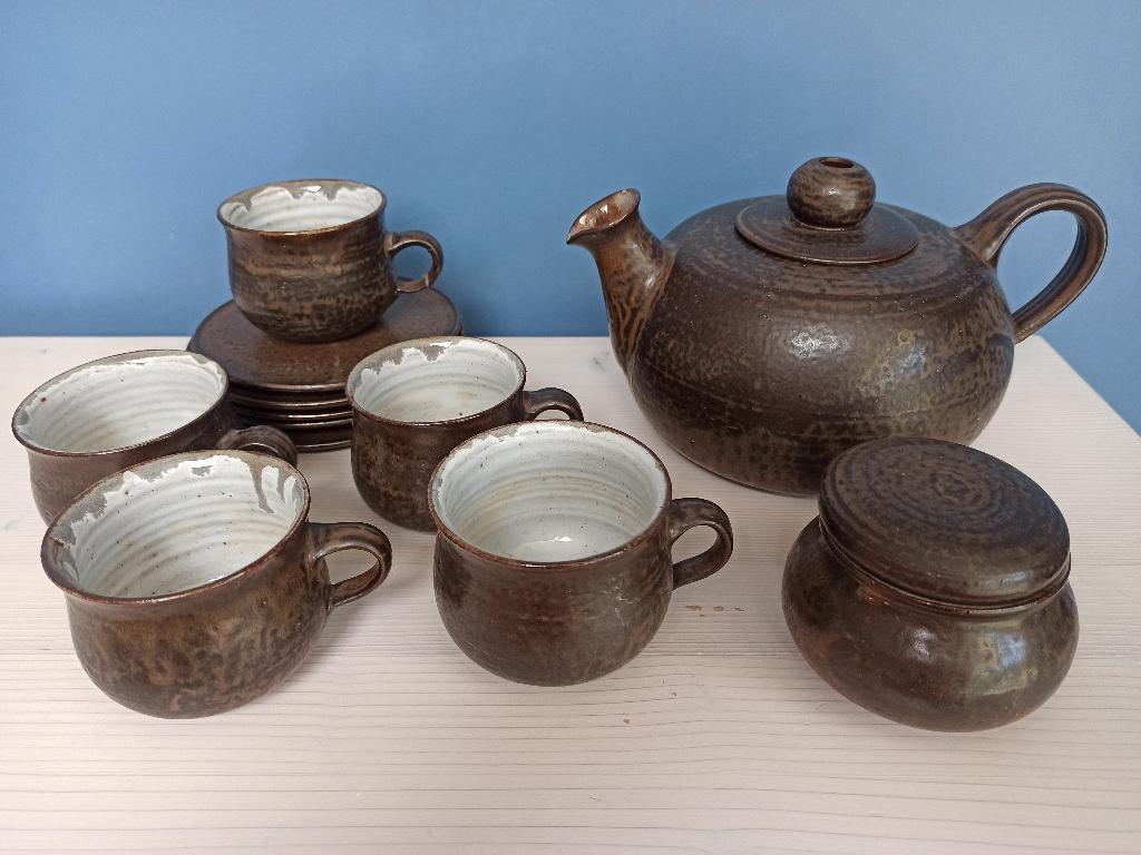 Retro, bruin theeservies (handgem?) nostalgisch -afhaalprijs, Huis en Inrichting, Keuken | Servies, Ophalen, Gebruikt, Overige stijlen