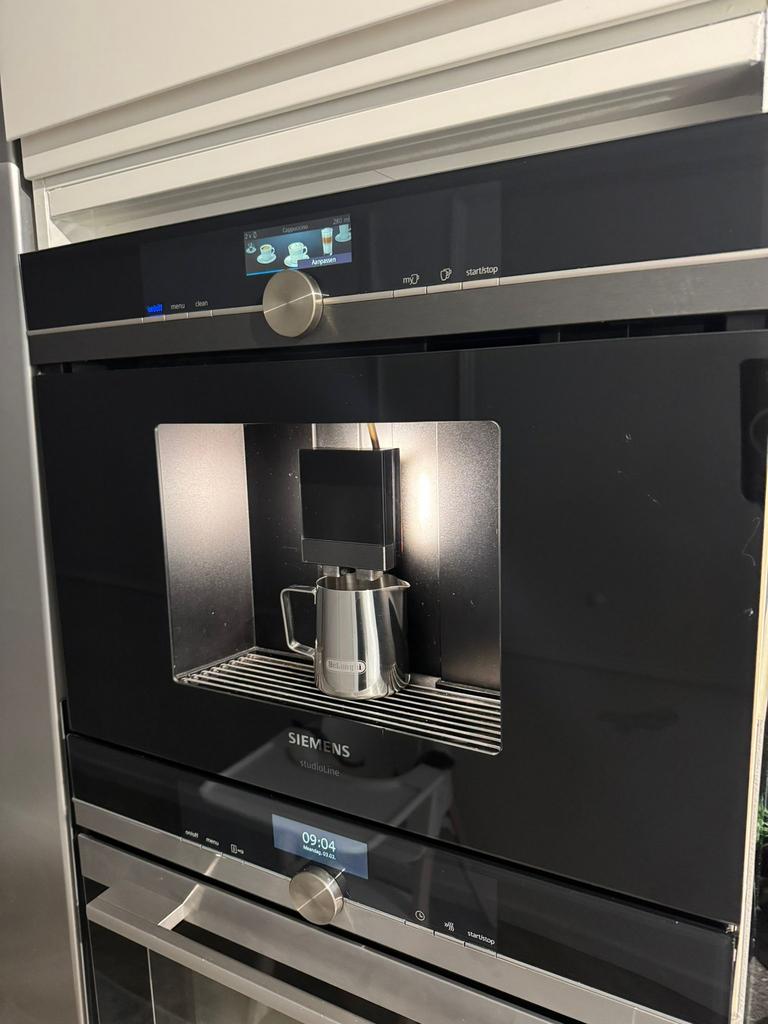 Siemens inbouw koffiemachine (studioLine) te koop, Witgoed en Apparatuur, Koffiezetapparaten, Ophalen, Zo goed als nieuw
