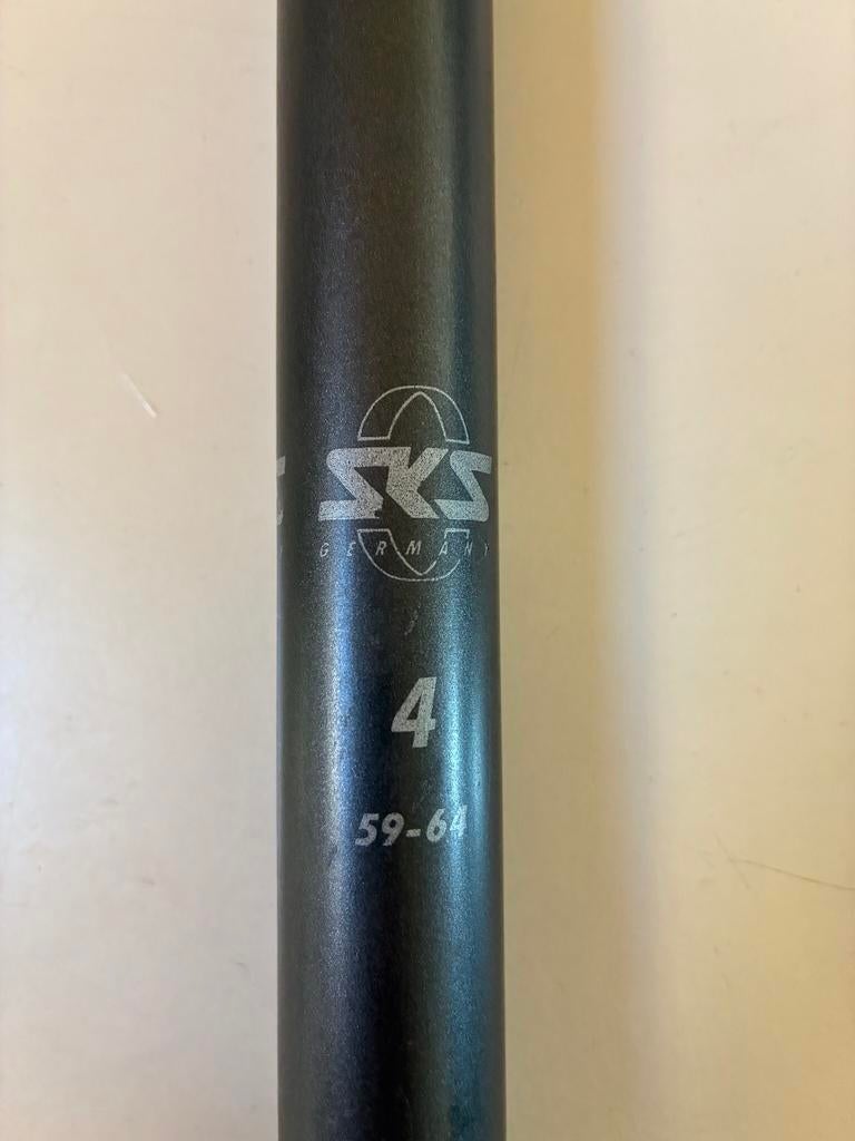 SKS Handpomp 59-64cm fietspomp, Fietsen en Brommers, Fietsaccessoires | Fietspompen, Zo goed als nieuw, Ophalen of Verzenden