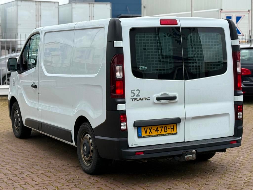 Renault Trafic 1.6 dCi T27 L1H1 Comfort Energy, Auto's, Bestelauto's, Voorwielaandrijving, Euro 5, Stof, Gebruikt