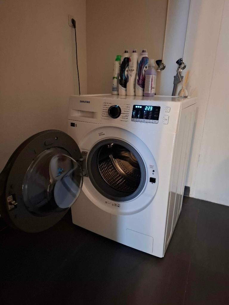 Wasmachine en droger combi, Witgoed en Apparatuur, Was-droogcombinaties, Zo goed als nieuw, 8 tot 10 kg, 85 tot 90 cm, Ophalen