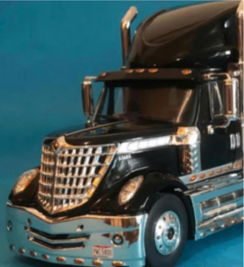 INTERNATIONAL LONESTAR 2016 PANTHER 1/43 US trucks # 83, Hobby en Vrije tijd, Modelauto's | 1:43, Nieuw, Bus of Vrachtwagen, Overige merken