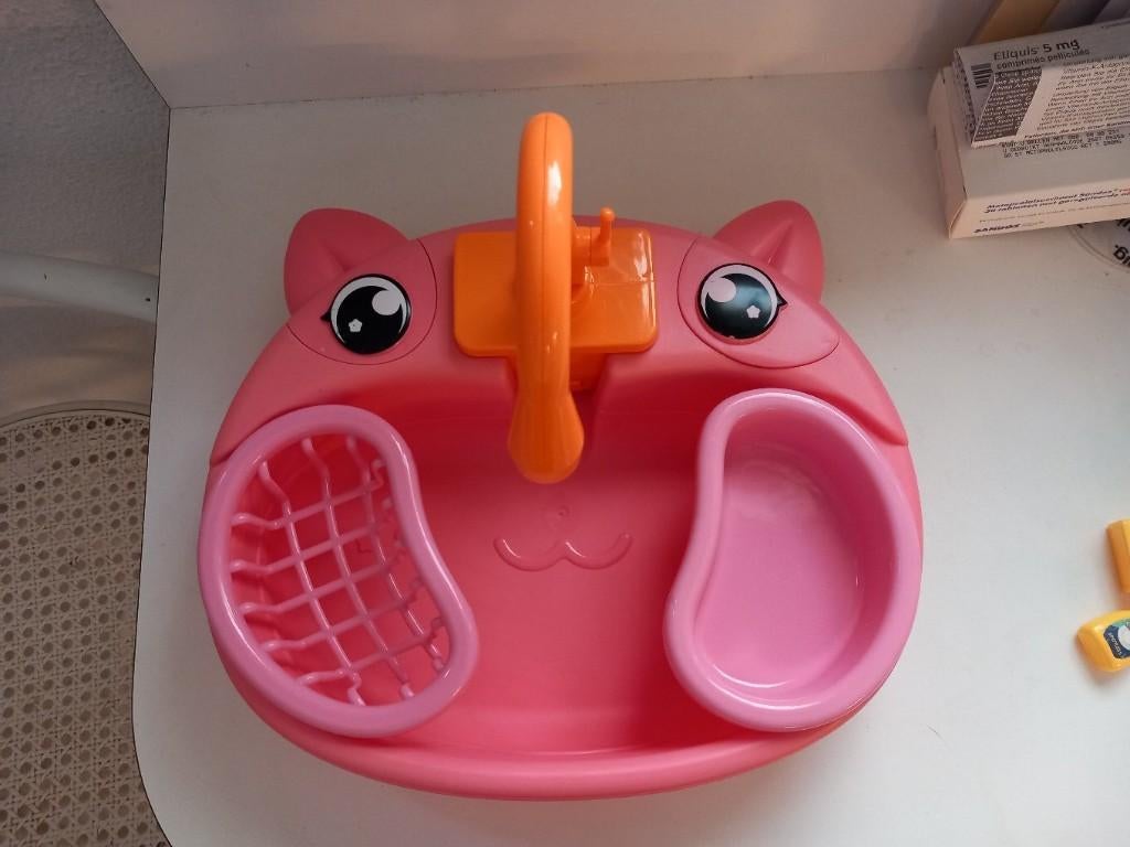 Roze afwasbak (Nijmegen oost), Ophalen of Verzenden, Zo goed als nieuw, Meisje