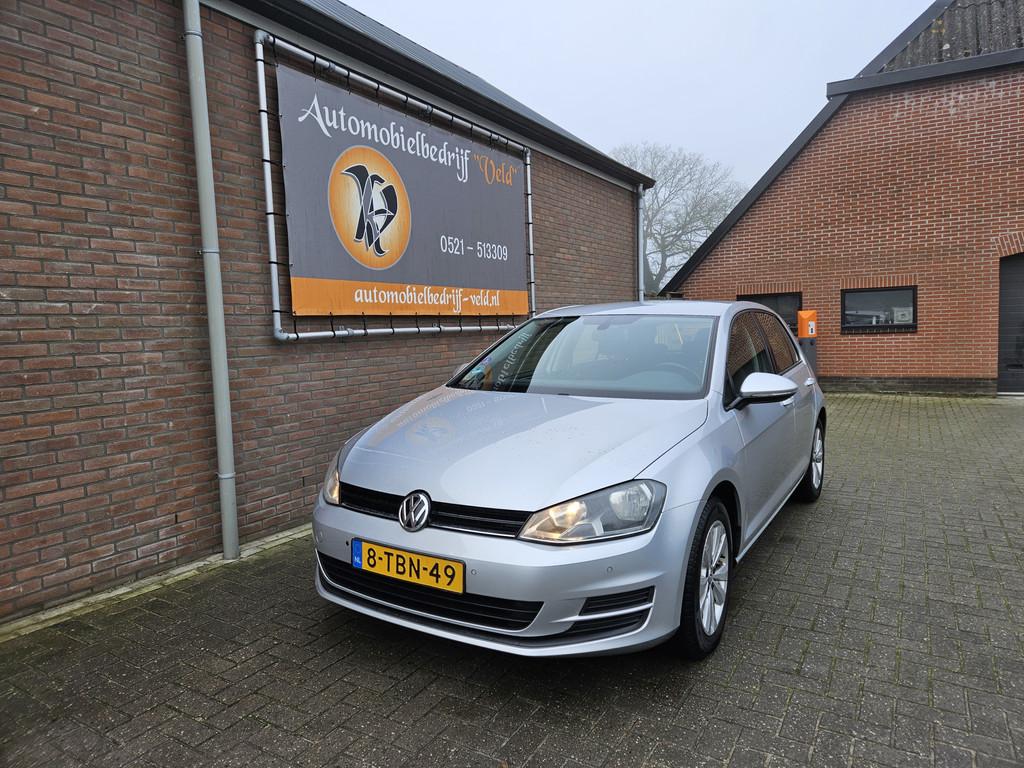 Volkswagen Golf 1.2 TSI Comfortline (bj 2014), Voorwielaandrijving, Euro 5, Stof, Gebruikt