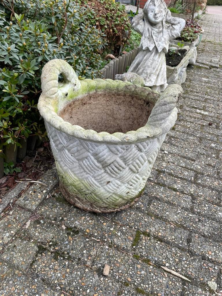 Betonnen bloembak. Bloemenmand, Ophalen, Gebruikt, Minder dan 30 cm, Rond
