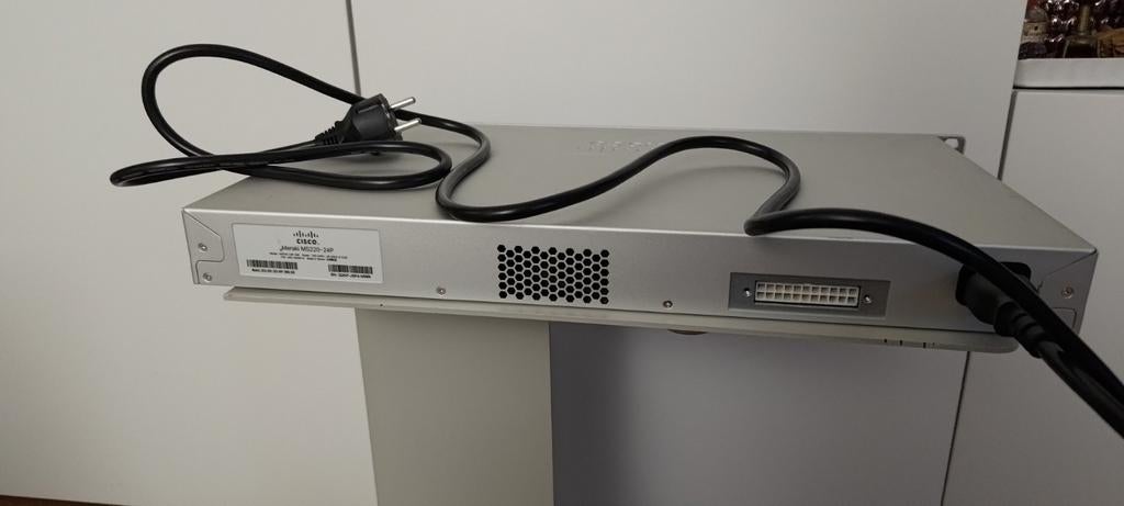 Cisco Meraki ms210 24 poorts switch., Ophalen of Verzenden