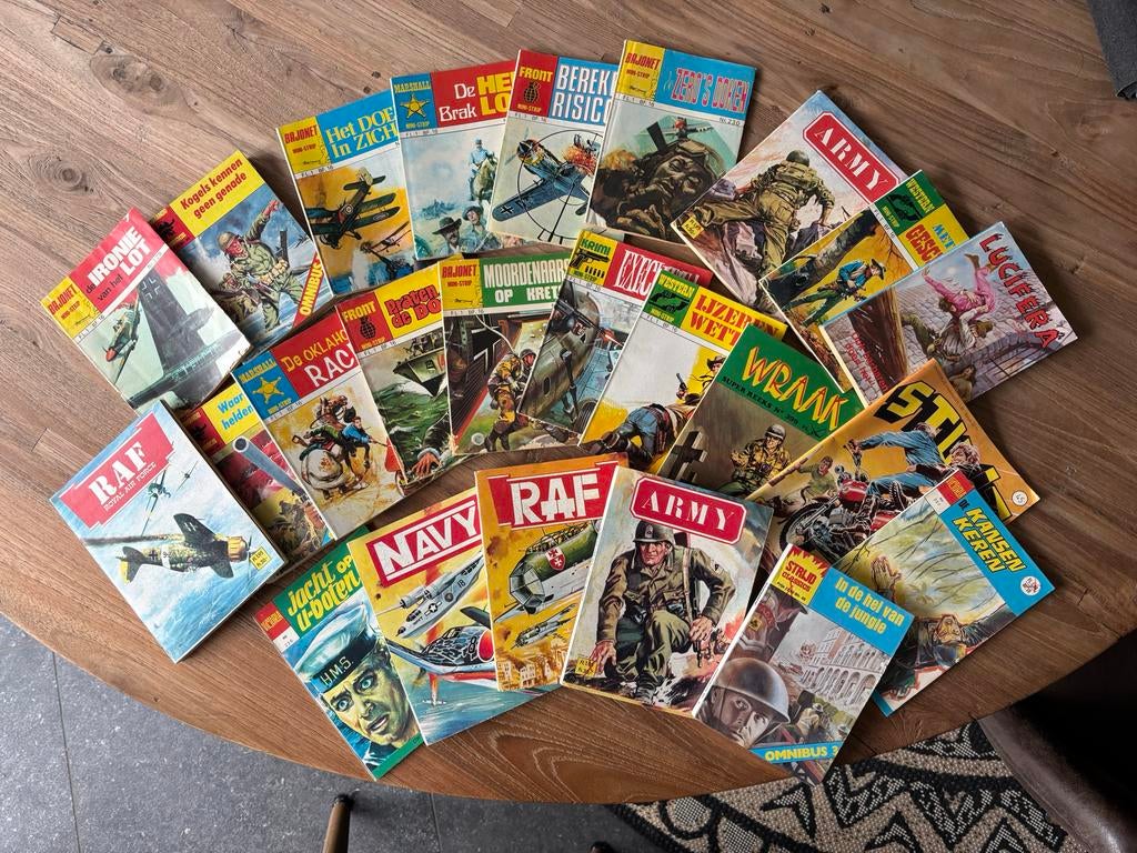 25 oude stripboekjes, 50 jaar oud, Boeken, Stripboeken, Gelezen, Meerdere stripboeken, Ophalen of Verzenden