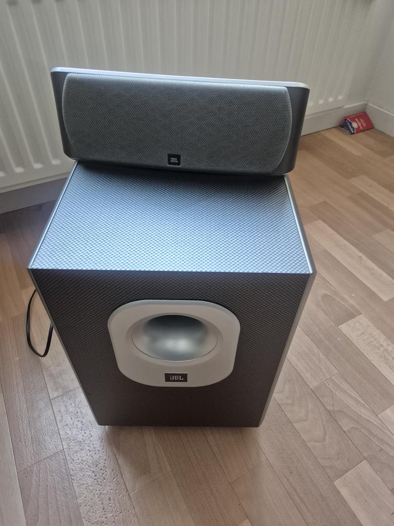 JBL Subwoofer SUB200/230 - Krachtige Bass, Audio, Tv en Foto, Luidsprekers, Gebruikt, Ophalen of Verzenden, 120 watt of meer, Subwoofer