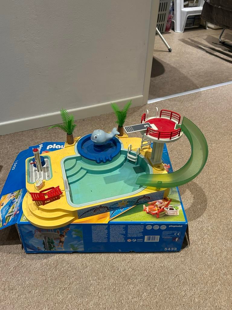 Playmobil zwembad met glijbaan en duikplank, Ophalen, Gebruikt