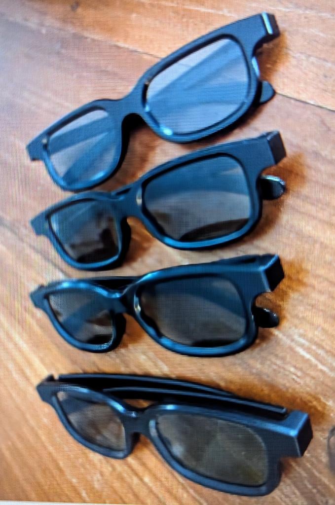 3D brillen voor in de bioscoop, Ophalen of Verzenden, Zo goed als nieuw