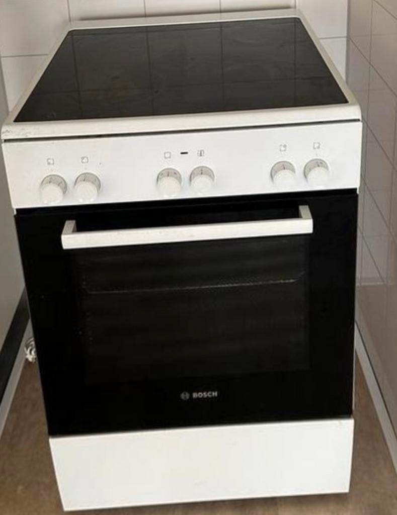 Bosch fornuis met keramische kookplaat, perfect staat, Witgoed en Apparatuur, Fornuizen, Gebruikt, Keramisch, 4 kookzones, Ophalen of Verzenden