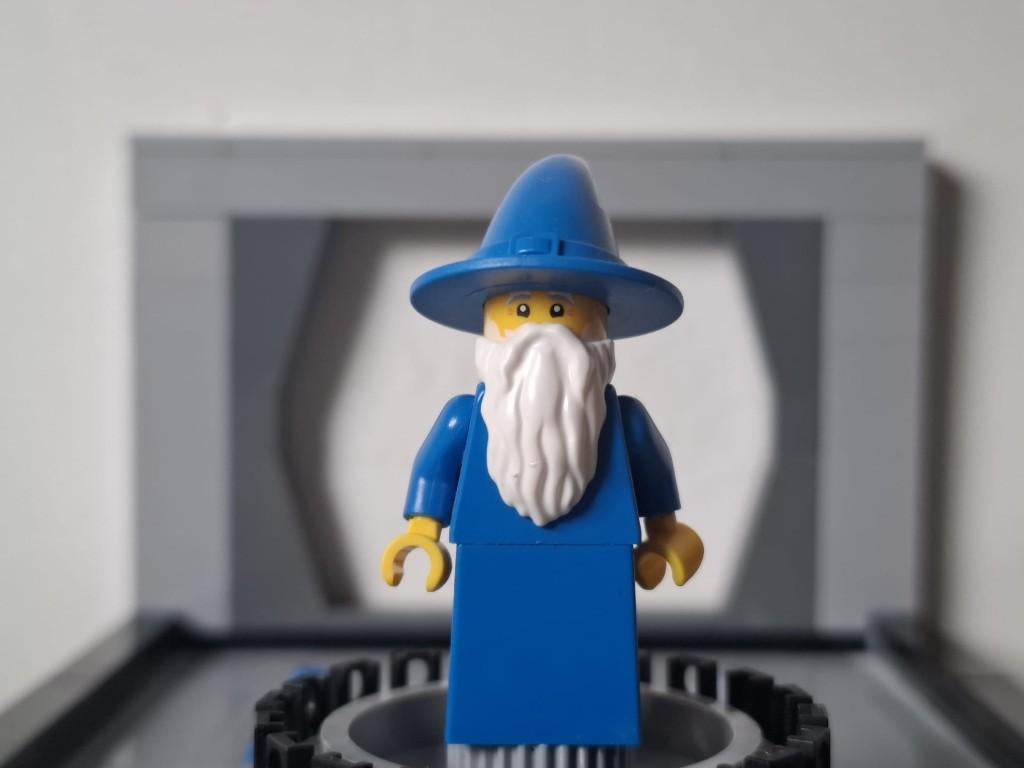 Lego Castle - minifiguur - cas580 - Majisto Wizard, Lego, Ophalen of Verzenden, Zo goed als nieuw, Minifiguur