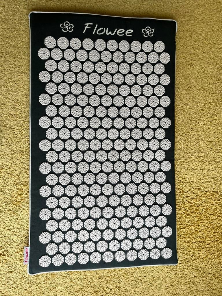 Flowee spijkermat en spijkerkussen; mat 78x45 cm, Sport en Fitness, Massageproducten, Ophalen, Zo goed als nieuw, Overige typen