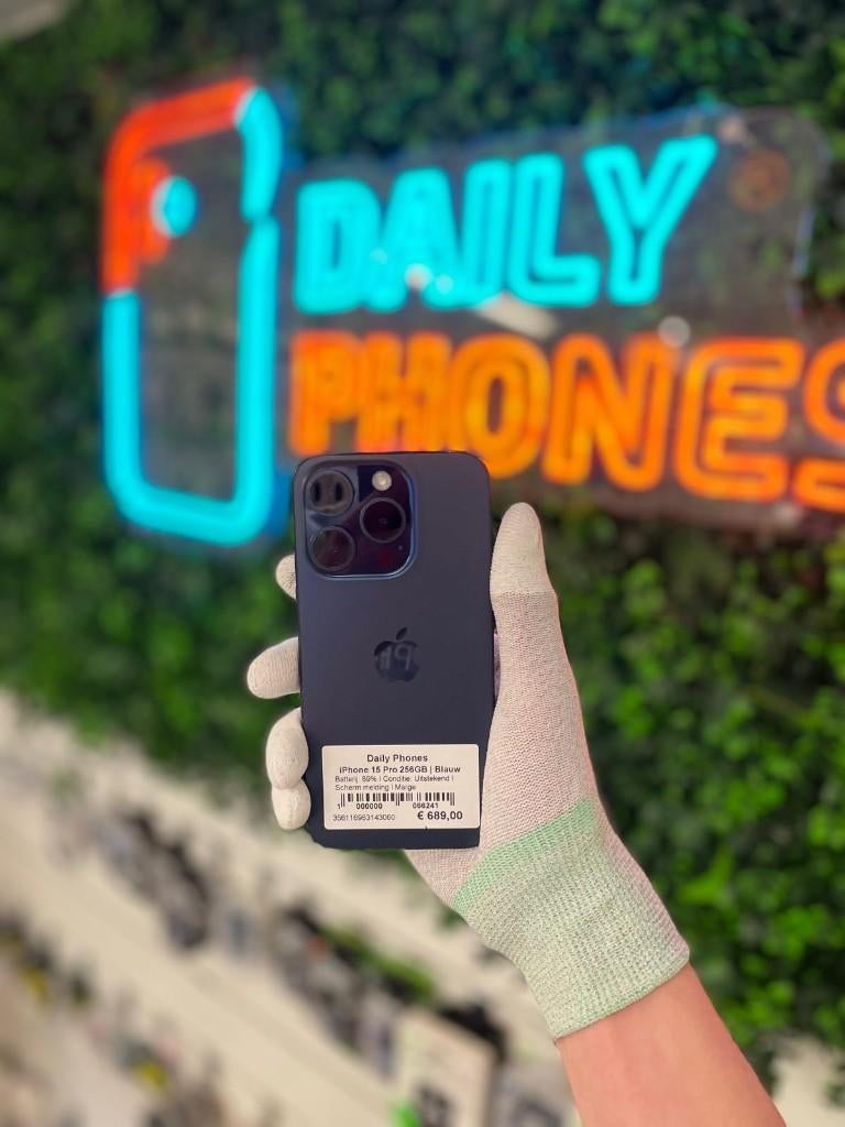 Zo goed als nieuw Apple iPhone 15 Pro 256GB, Ophalen of Verzenden, Zo goed als nieuw