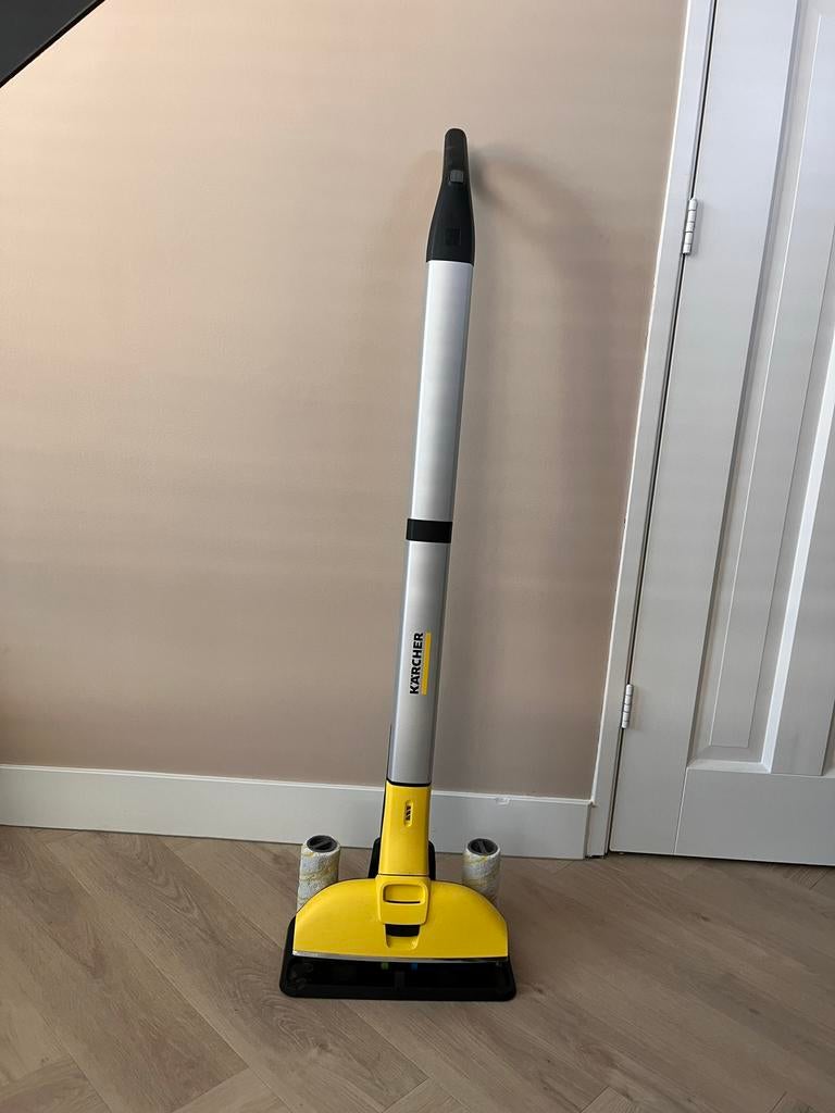Kärcher elektrische dweil - Slechts 2x gebruikt!, Witgoed en Apparatuur, Stofzuigers, Ophalen, Zo goed als nieuw, Overige typen