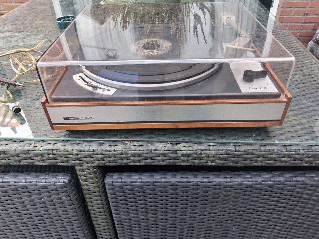 Lenco L70 en L133 Platenspelers, Ophalen of Verzenden, Gebruikt, Platenspeler, Overige merken