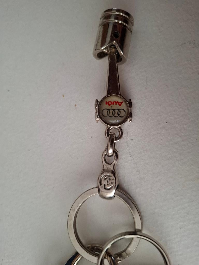 sleutelhanger Audi, Ophalen of Verzenden, Nieuw, Merk