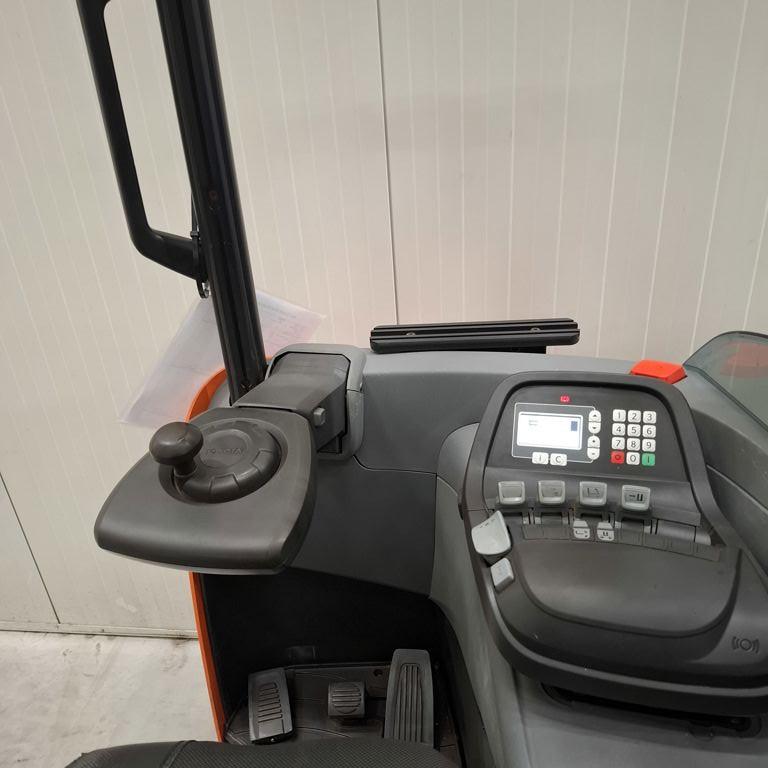 TOYOTA RRE160H, 1000 tot 2000 kg, Overige aandrijving, Reachtruck, TOYOTA