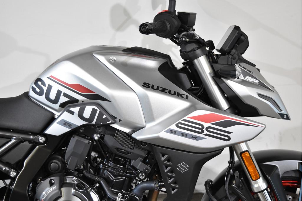 Suzuki GSX-8 S (bj 2025) - foto 2