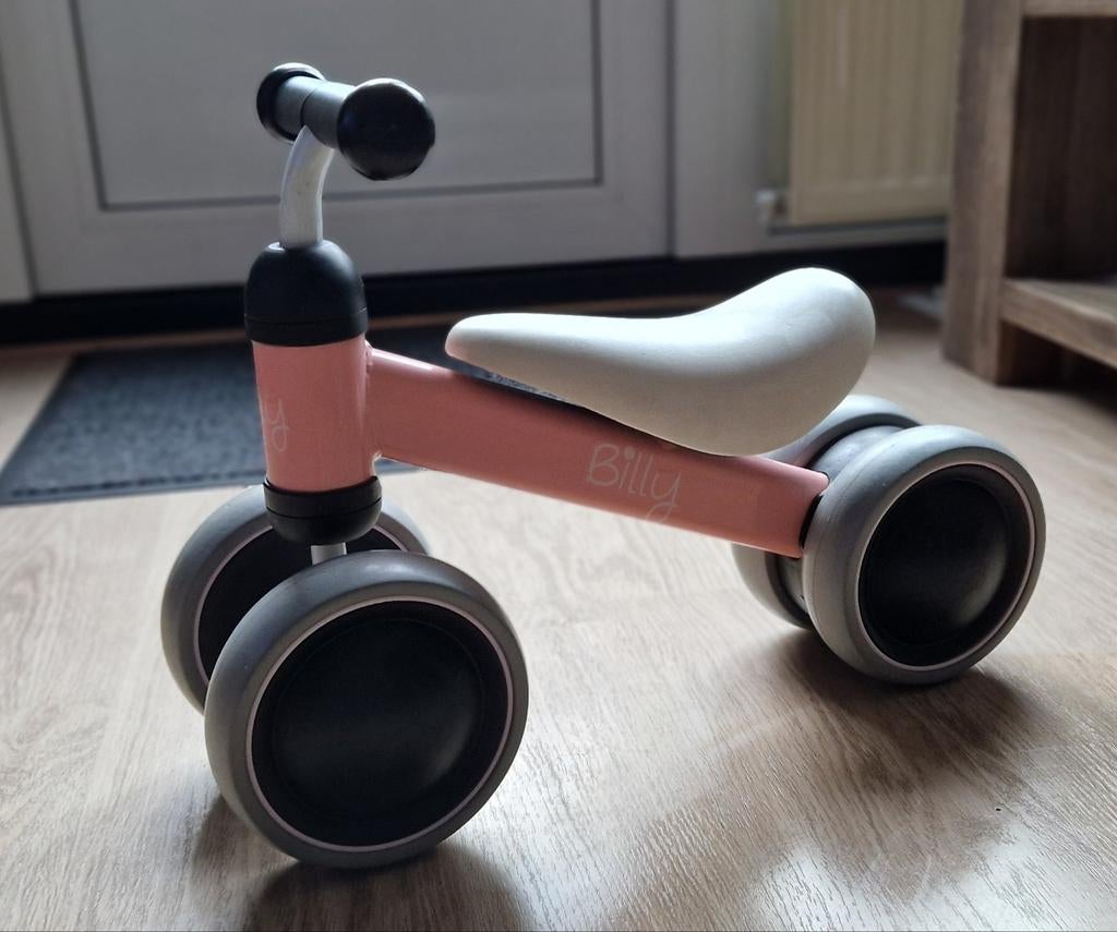 Billy loopfiets 1-3 jaar, Kinderen en Baby's, Speelgoed | Buiten | Voertuigen en Loopfietsen, Ophalen of Verzenden, Loopfiets