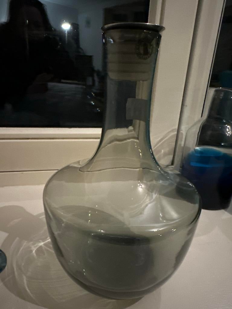 IKEA HAMTA Karaf Rookglas met Schenkinzet - 1 Liter, Ophalen of Verzenden, Zo goed als nieuw, Overige kleuren, Glas