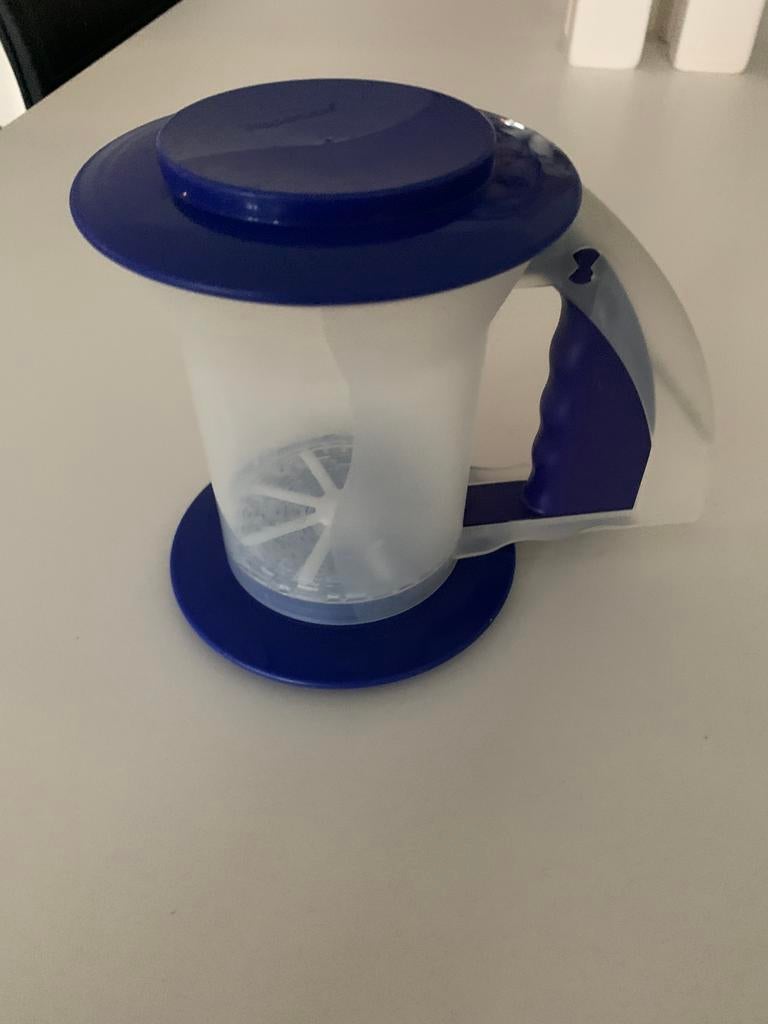 Tupperware zeef bloem molen / poeder suikerstrooier, Ophalen of Verzenden, Zo goed als nieuw, Overige typen