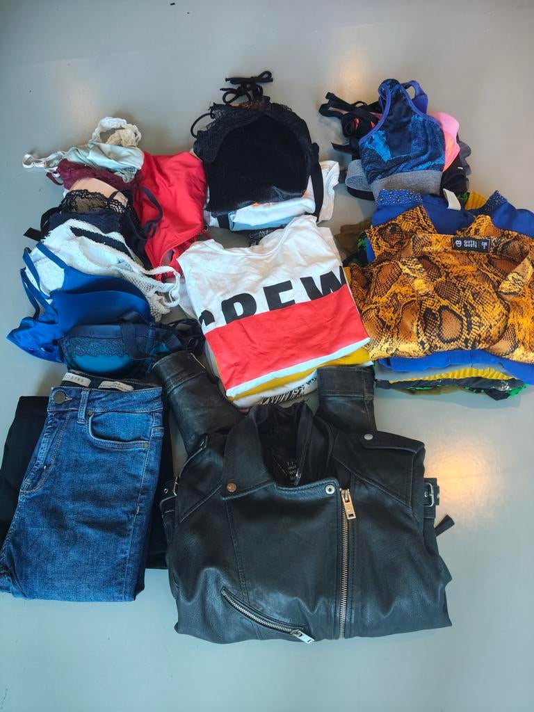 Kledingpakket S, Ophalen of Verzenden, Zo goed als nieuw, Maat 38/40 (M)