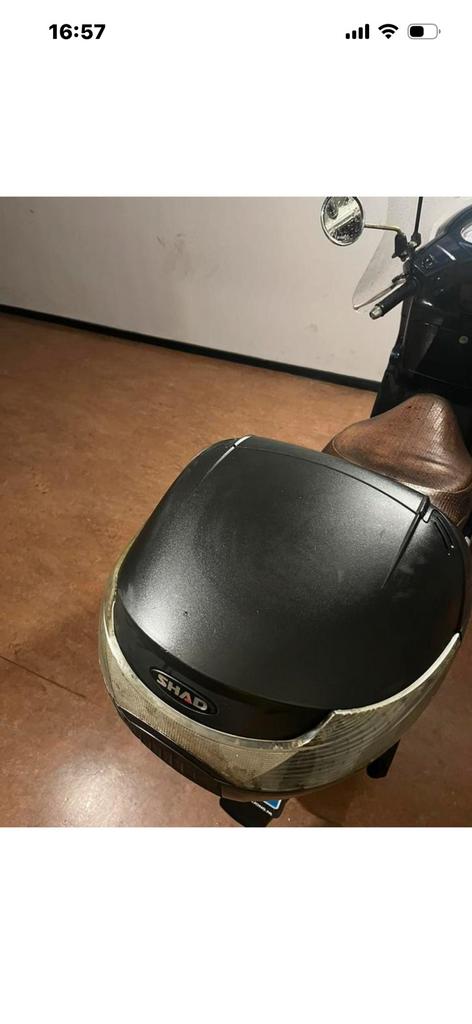 Topkoffer Shad, Ophalen, Gebruikt