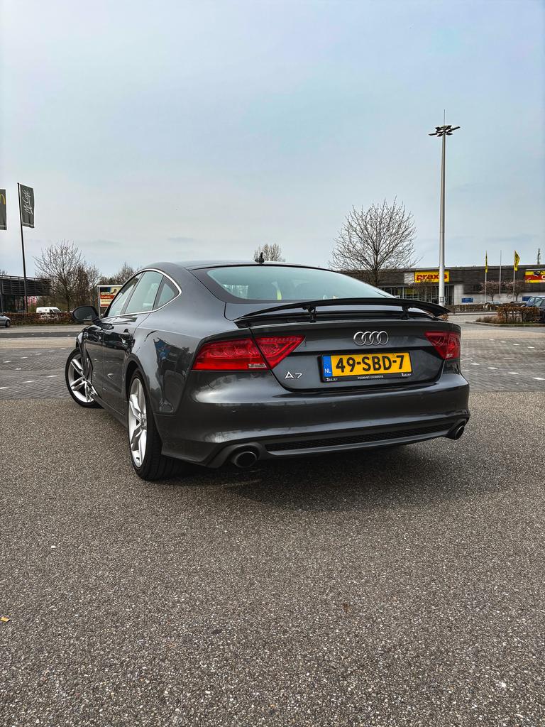 Audi A7 2.8FSI Quattro  S-tron 2011 Grijs Pro S-line Plus, Auto's, Euro 5, Zwart, 2773 cc, 4 stoelen