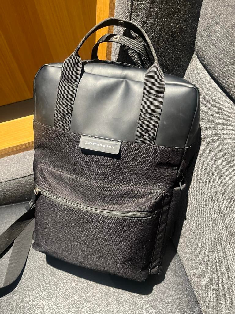 Kapten & Son Rugzak - Zwart, 25 tot 40 cm, Ophalen of Verzenden, Zo goed als nieuw, Waterdicht