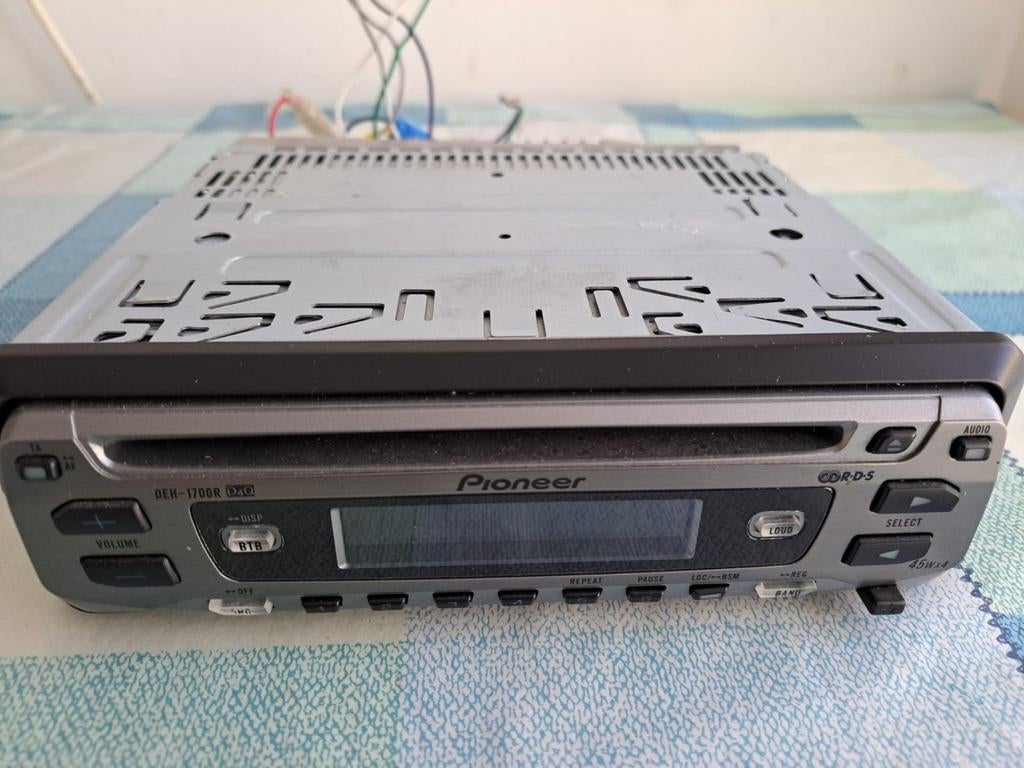 Pioneer Deh 1700 R autoradio X CD 45 W X 4, Ophalen of Verzenden, Zo goed als nieuw