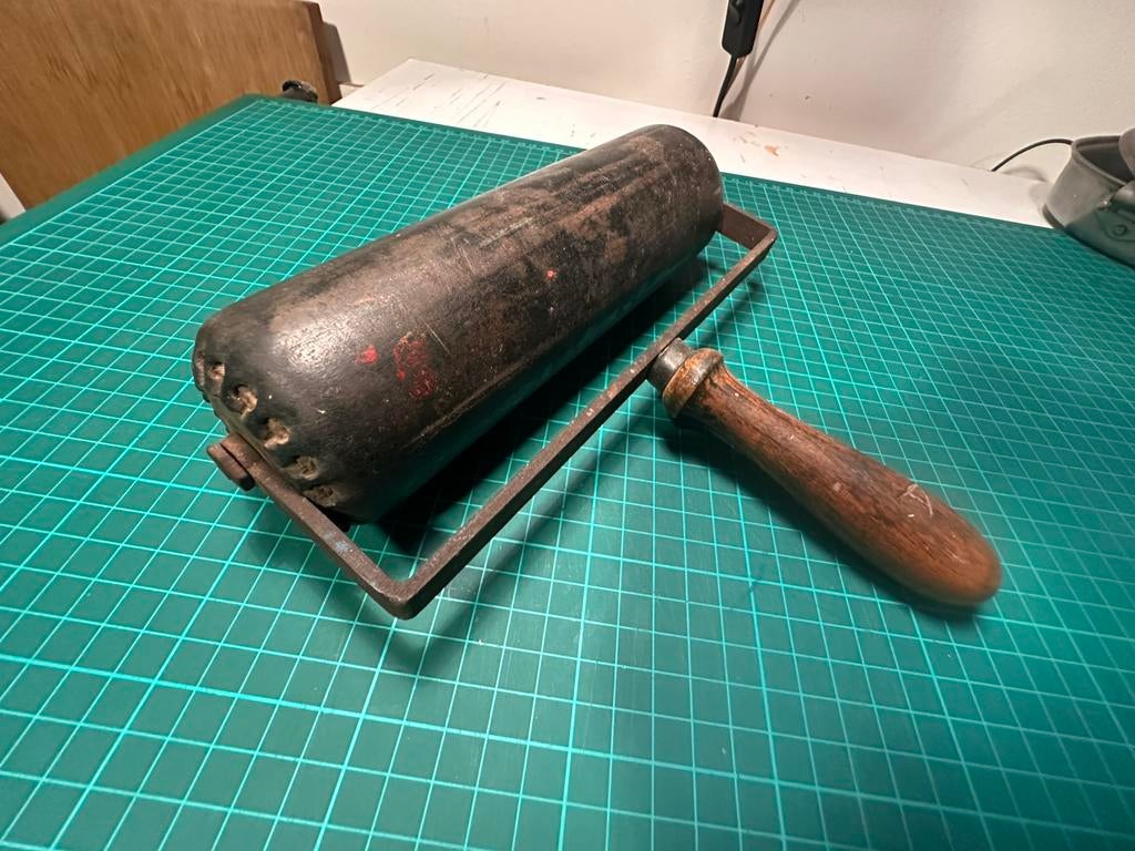 Oude rubberen drukrol voor grafiek, Ophalen of Verzenden