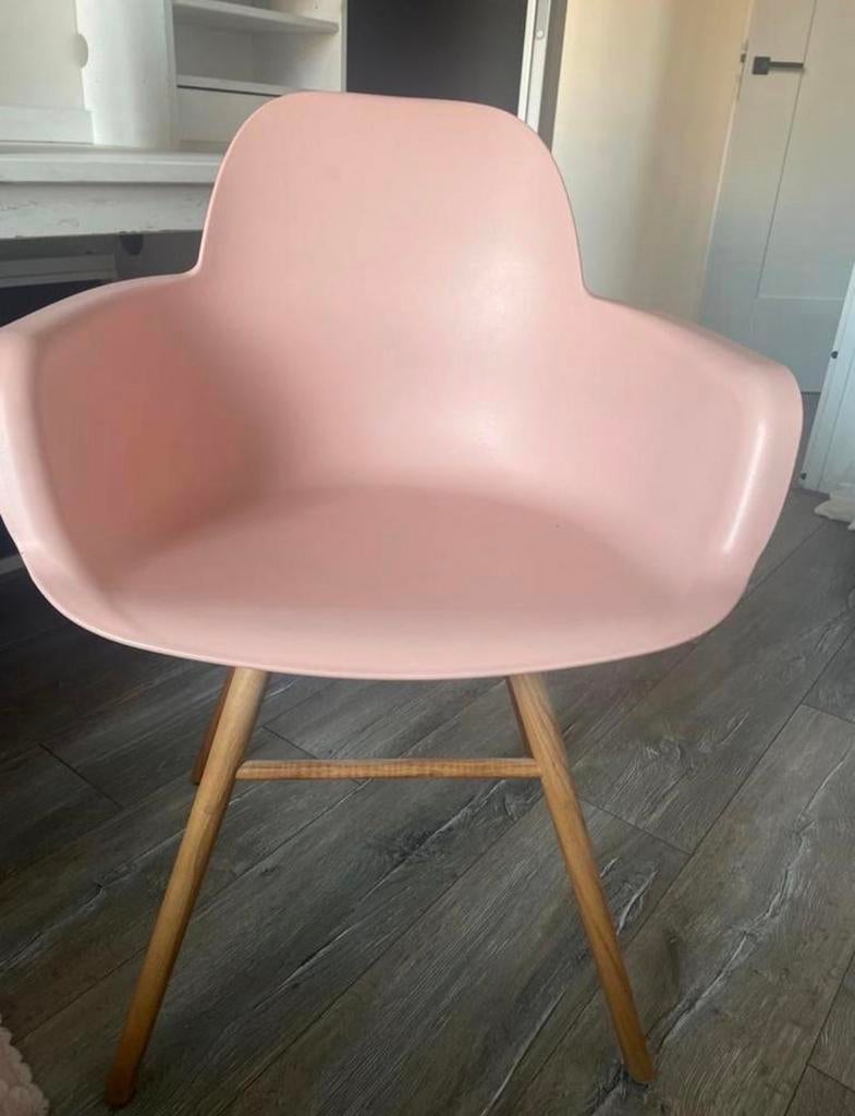 Roze Bureau Stoel met Houten Poten, Ophalen, Kunststof, Gebruikt, Overige kleuren