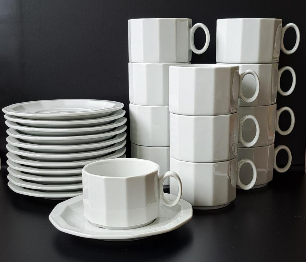 Kop en schotels Rosenthal Studio Line Polygon-hotelporselein, Huis en Inrichting, Keuken | Servies, Ophalen of Verzenden, Zo goed als nieuw