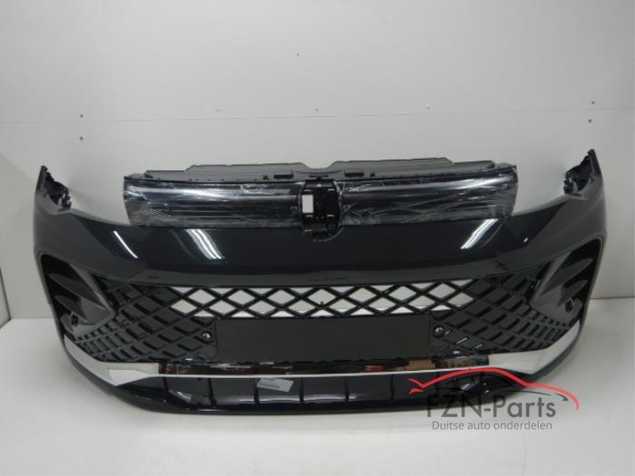 VW Tiguan 571 Voorbumper R-Line met Grille 6PDC, Auto-onderdelen, Carrosserie en Plaatwerk, Ophalen of Verzenden, Gebruikt, Voor