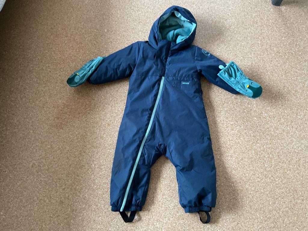 Sneeuwpak wedze 2 ,3 jaar, Ophalen of Verzenden, Regenjas