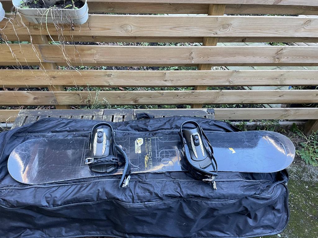 Snowboard, Sport en Fitness, Snowboarden, Ophalen, Gebruikt, Board