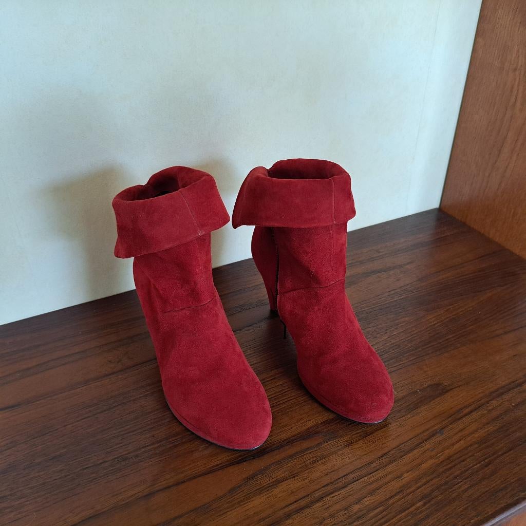 Manfield Suede Laarsjes, Lage of Enkellaarzen, Ophalen of Verzenden, Zo goed als nieuw, Manfield