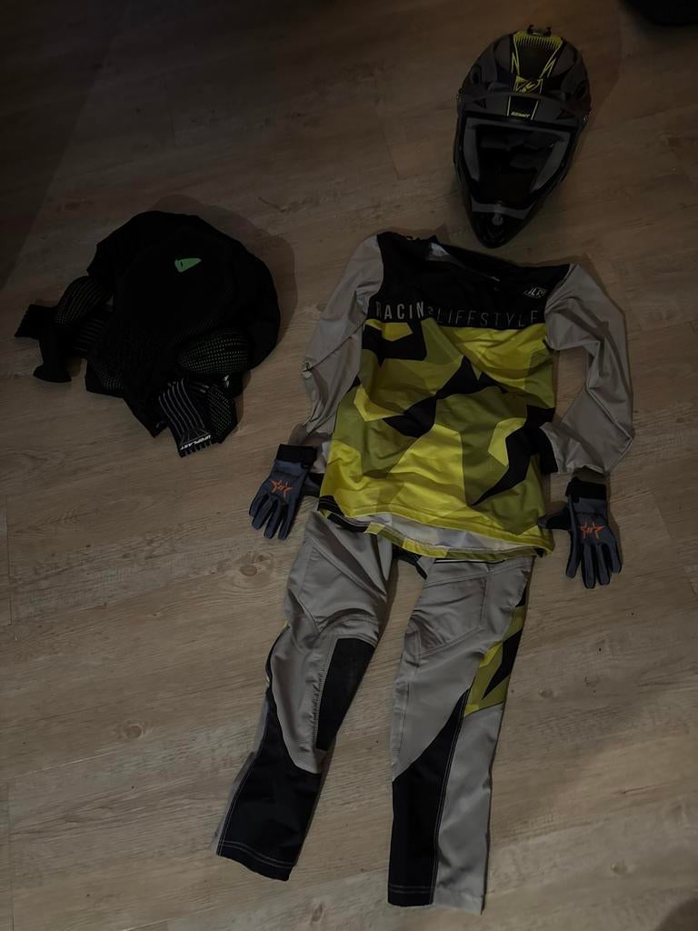 BMX Kleding Set: Protector, Handschoenen, Helm, Motoren, Ophalen, Tweedehands, Heren, Motorcrosskleding