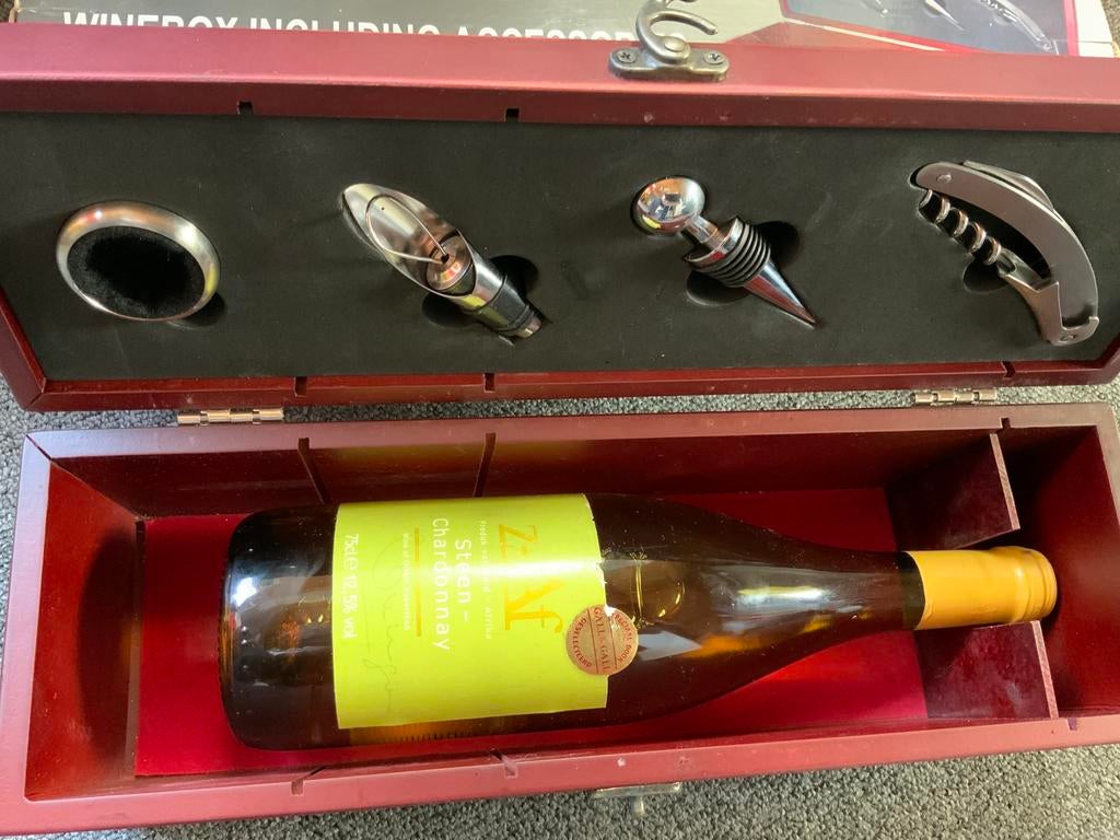 Houten wijnkist met accessoires.Nooit gebruikt, Ophalen of Verzenden, Zo goed als nieuw, Overige houtsoorten, Minder dan 50 cm