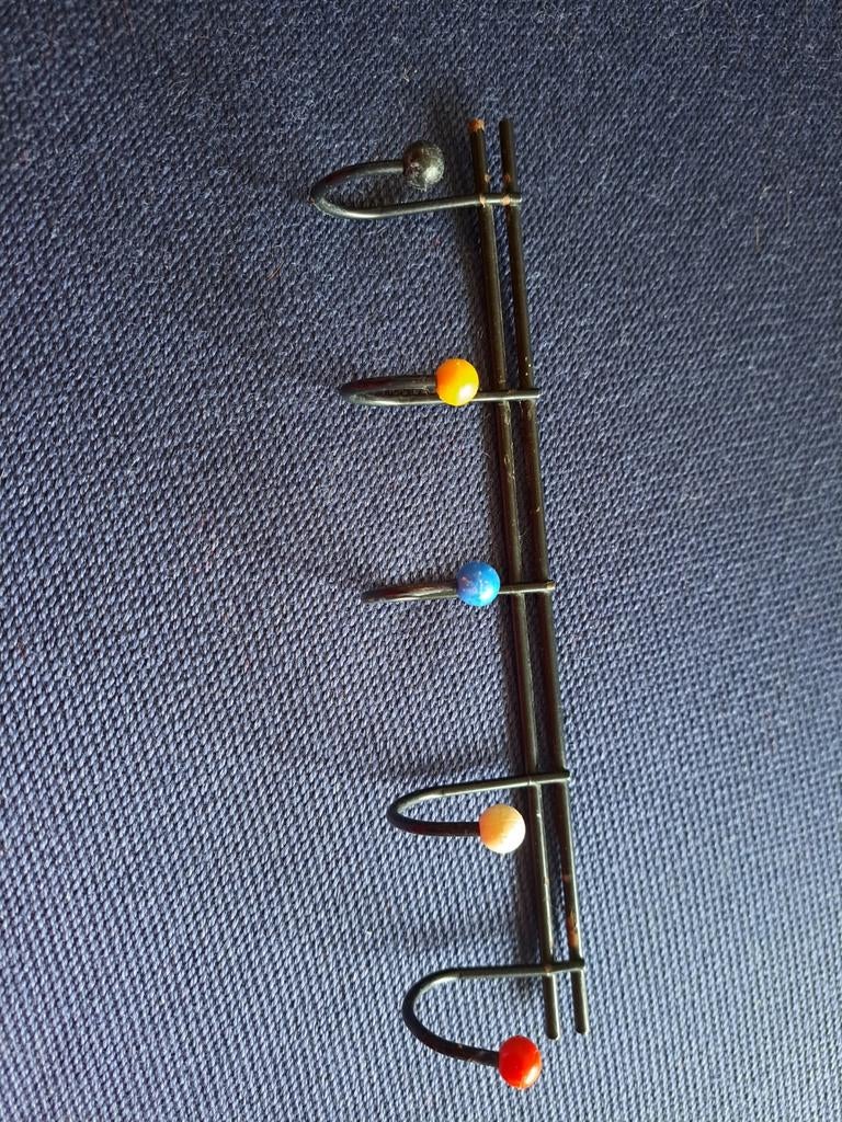 Kapstokje IKEA in goede ophangstaat., Wandkapstok, Gebruikt, Ophalen of Verzenden, Minder dan 100 cm