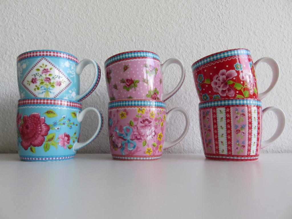 6 verschillende Pip Studio x Pickwick mokken, bekers, Ophalen of Verzenden, Zo goed als nieuw, Overige stijlen, Kop(pen) en/of Schotel(s)