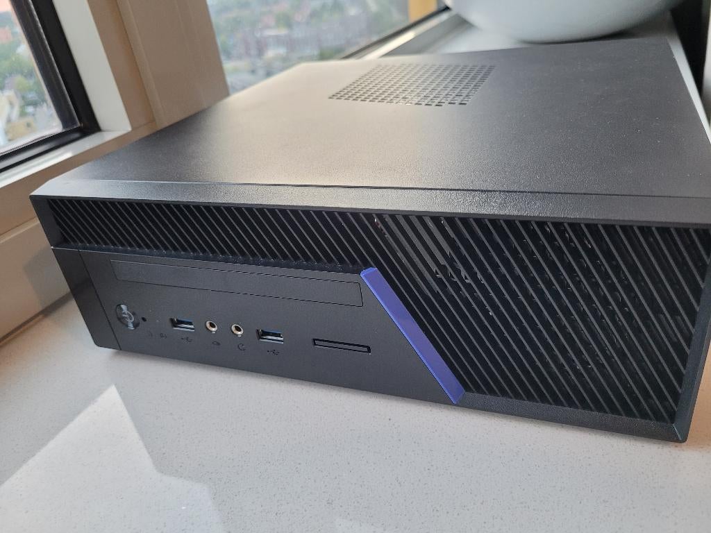 mini itx pc case, Ophalen of Verzenden, Gebruikt