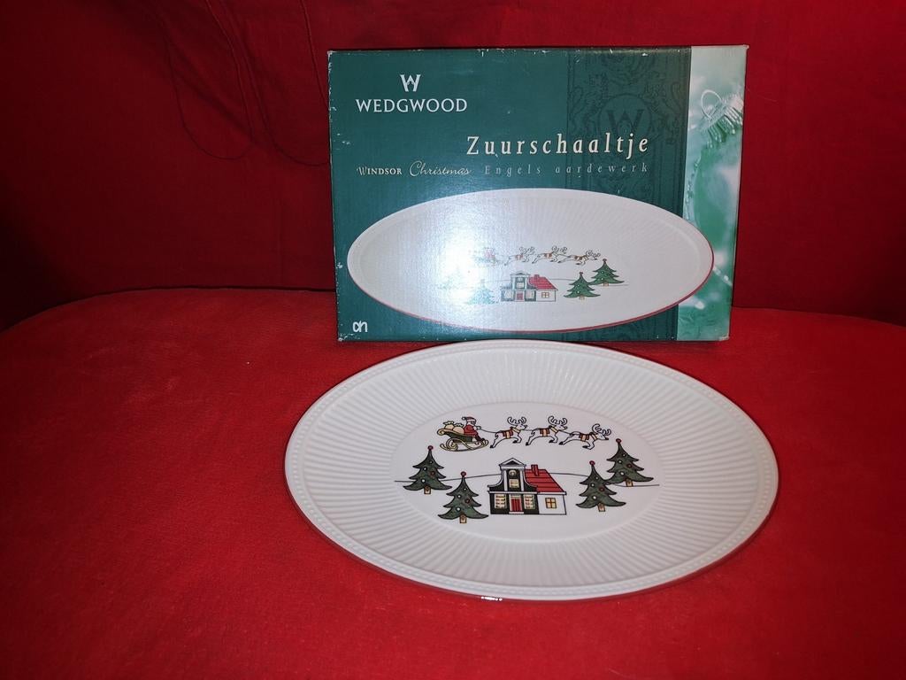 Wedgwood Windsor Christmas AH Kerst Zuurschaal Ovale Schaal, Huis en Inrichting, Ophalen of Verzenden, Nieuw, Wedgwood, Schaal of Schalen