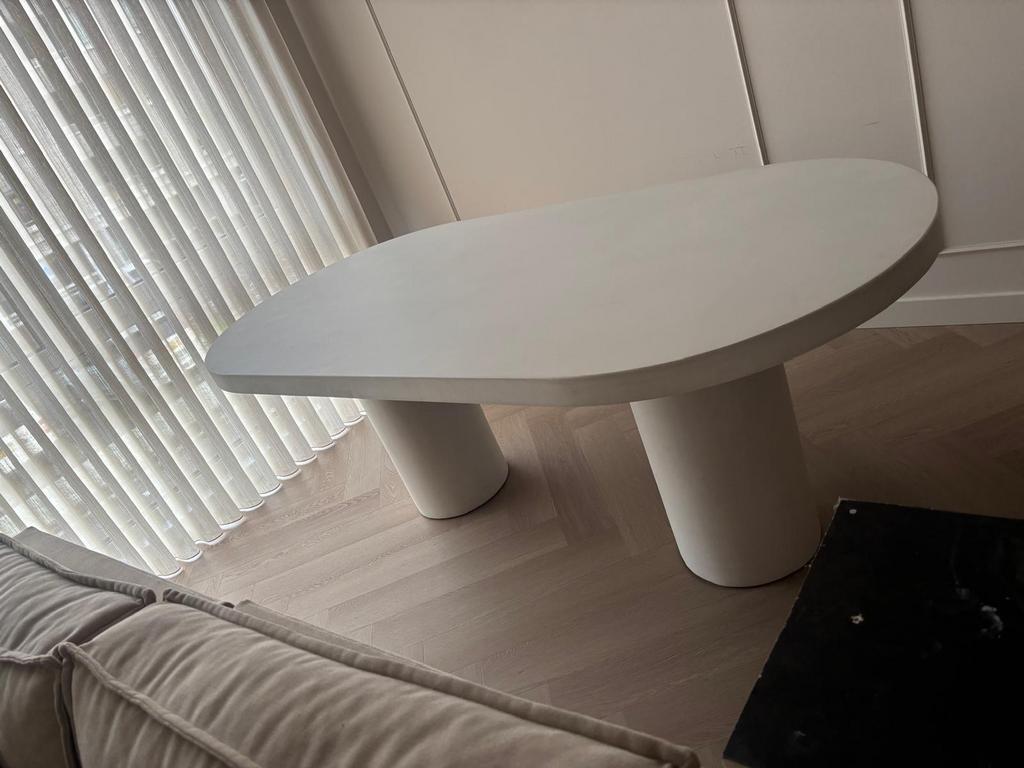 Eettafel beton cire, japandi KWALITEIT - ZWAAR - STABIEL, Ophalen of Verzenden, Vijf personen of meer, Ovaal, Nieuw