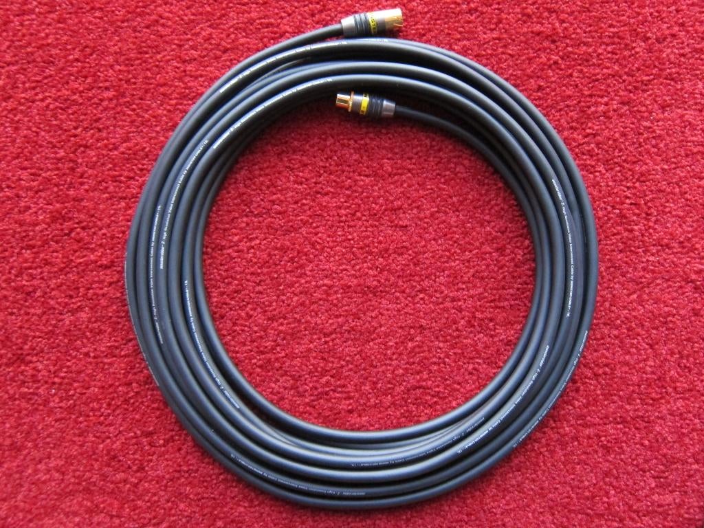 Antennekabel, Monster Cable MV2P coax, 8 meter, verguld, Verzenden, Zo goed als nieuw, 5 tot 10 meter, Coaxiale kabel