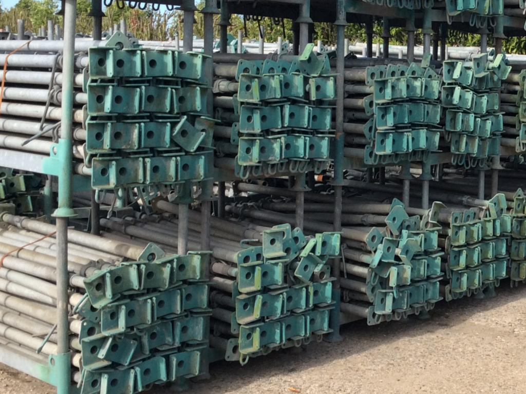 stempel, bouwstempels, schroefstempels, stutten, bm stempels, Doe-het-zelf en Verbouw, Ophalen of Verzenden, Zo goed als nieuw