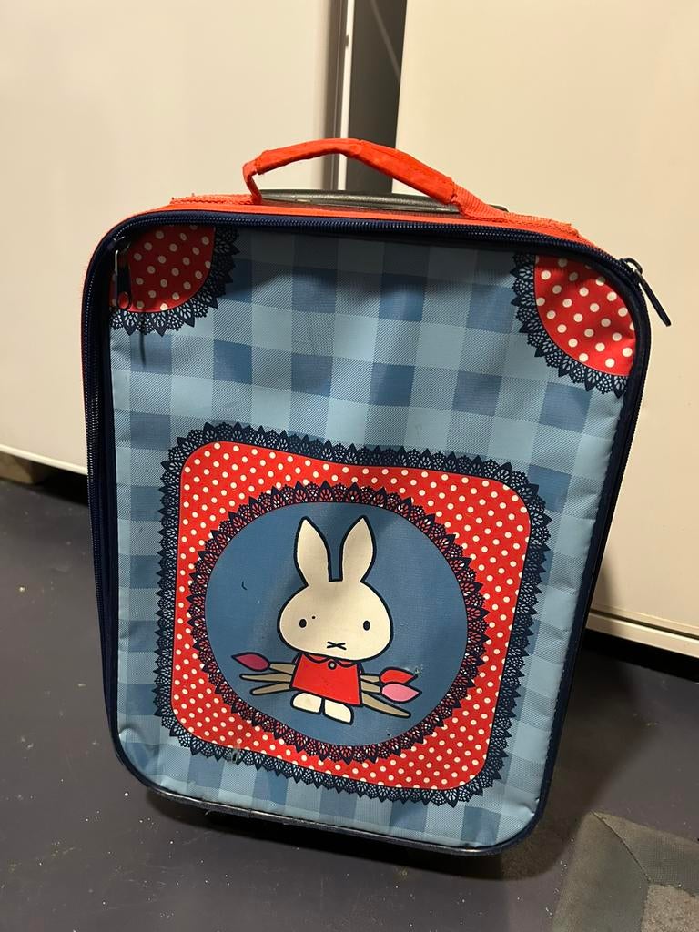 Kinderkoffer nijntje, Wieltjes, Gebruikt, Hard kunststof, Minder dan 50 cm