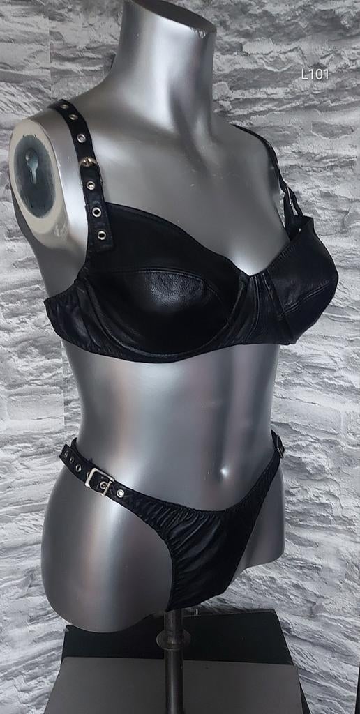 Kinky/fetish echt leren lingerie set, Kleding | Dames, Ondergoed en Lingerie, Ophalen of Verzenden, Zwart, Setje