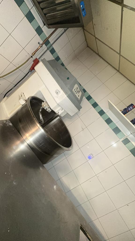 Automatische Tanoor Oven voor Brood فران خبز تنور كامل اتوما, Ophalen of Verzenden, Gebruikt, Bakkerij en Slagerij